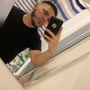 Meet your Posher, Christopher